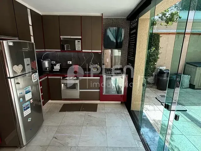 Sobrado 3 quartos e 3 banheiros, à venda, no bairro Vila Albertina em São Paulo