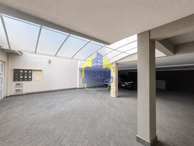 Sobrado com 98m² 2 quartos e 2 banheiros, à venda, no bairro Jardim D'Abril em Osasco