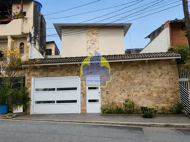 Sobrado com 98m² 2 quartos e 2 banheiros, à venda, no bairro Jardim D'Abril em Osasco