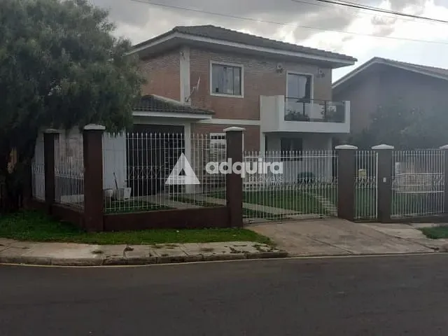Sobrado com 243m² 4 quartos e 3 banheiros, à venda, no bairro Orfãs em Ponta Grossa