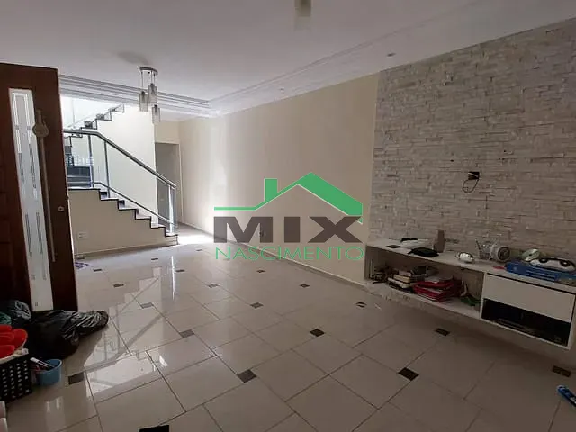Sobrado com 278m² 3 quartos e 1 banheiro, à venda, no bairro Taboão em São Bernardo do Campo