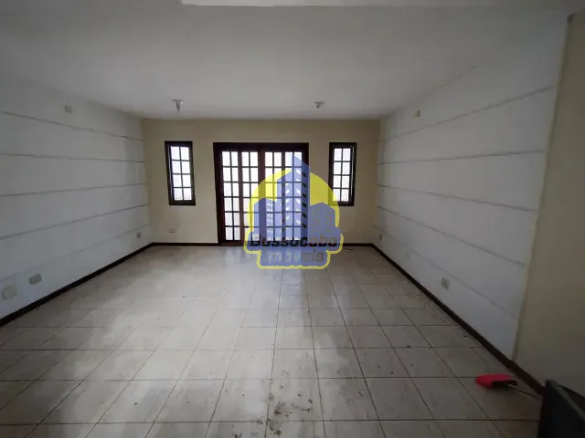 Sobrado com 219m² 5 quartos e 5 banheiros, à venda ou para alugar, no bairro Bela Vista em Osasco