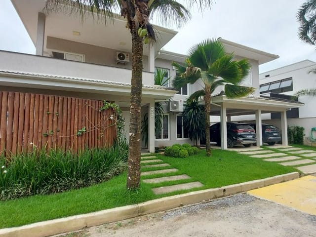 Foto do Sobrado - Sobrado com 4 dormitórios à venda, 292 m² por R$ 1.400.000,00 - Ubatuba Country - Ubatuba/SP | INDEPENDENCE NEGOCIOS IMOBILIARIOS LTDA