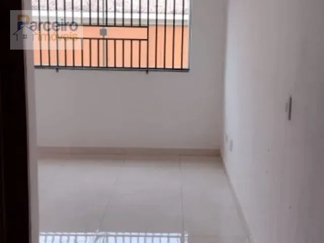 Sobrado com 110m² 2 quartos e 1 banheiro, à venda, no bairro Vila Santana em São Paulo