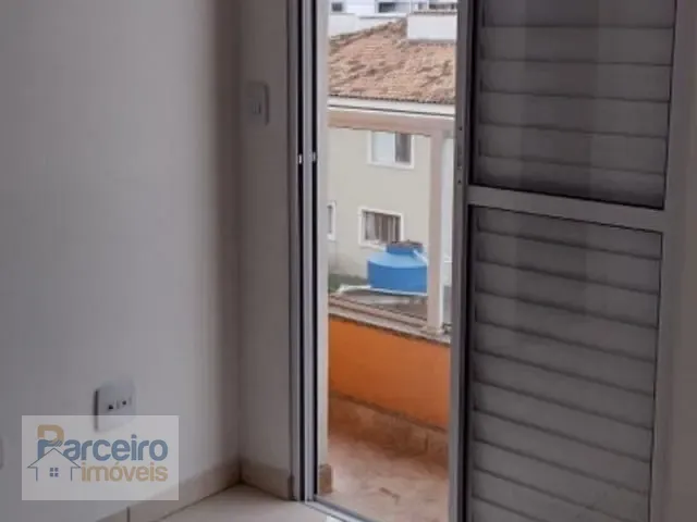 Sobrado com 110m² 2 quartos e 1 banheiro, à venda, no bairro Vila Santana em São Paulo