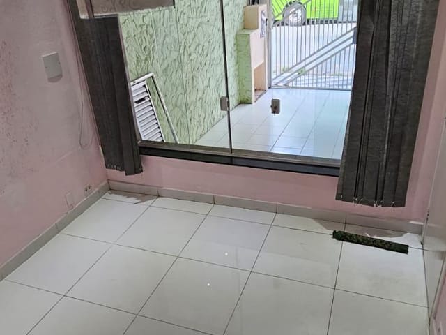 Foto do Sobrado - *SOBRADO PARA LOCAÇÃO - 134m² - 4 QUARTOS - 2 VAGAS COBERTAS - LOCALIZAÇÃO PRIVILEGIADA- Para Mais Informações Corretor Alex Camargo (11) 94009-6980 !!! * | Rocha Marqueze Imóveis