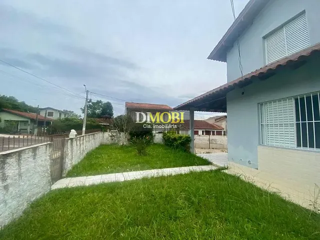 Sobrado com 240m² 2 quartos e 2 banheiros, à venda, no bairro Jansen em Gravataí