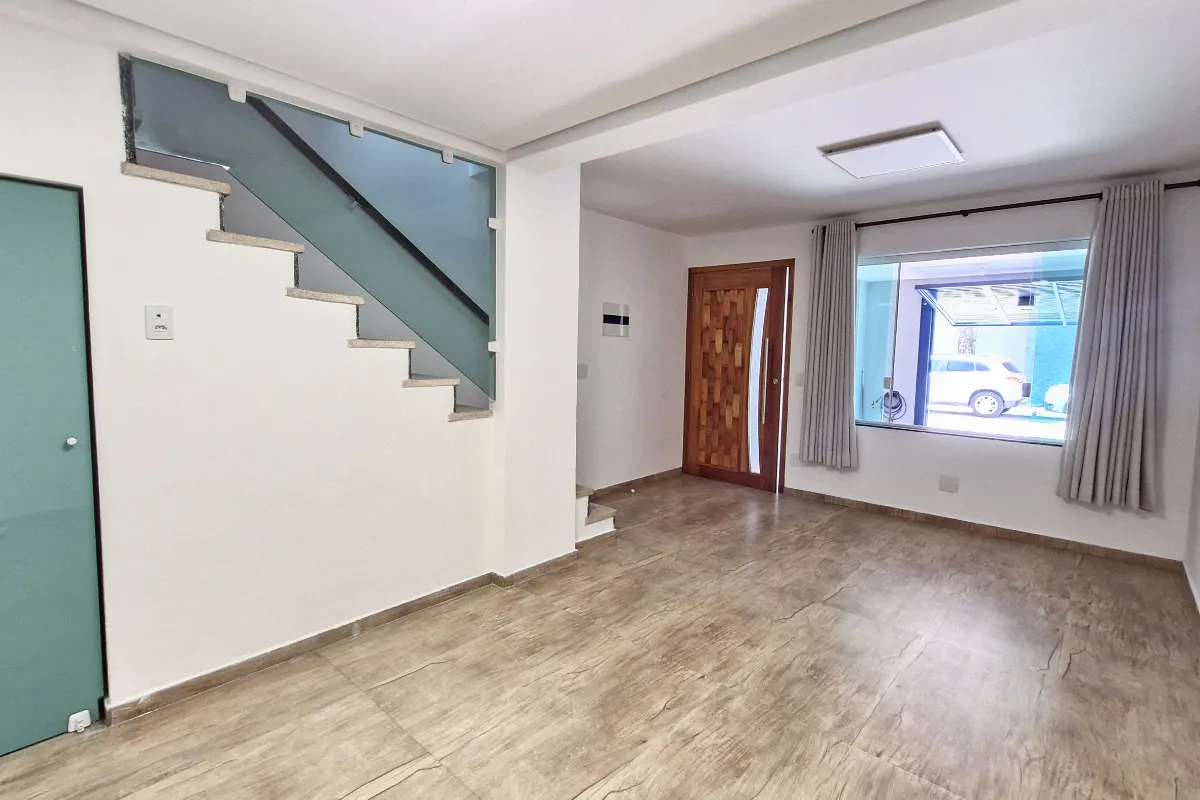 Sobrado para venda em Vila Nilo com 3 quartos, sendo 1 suíte, 117m²