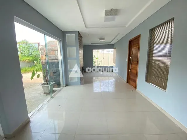 Sobrado com 510m² 3 quartos e 3 banheiros, à venda, no bairro Neves em Ponta Grossa