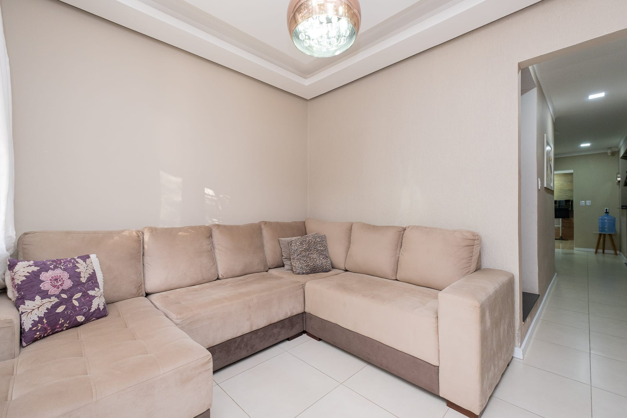 Casa à venda nas Três Vendas, Pelotas -  192 m², 3 quartos (sendo 1 suíte), móveis planejados, ampla área 
gourmet e com placas solares.
