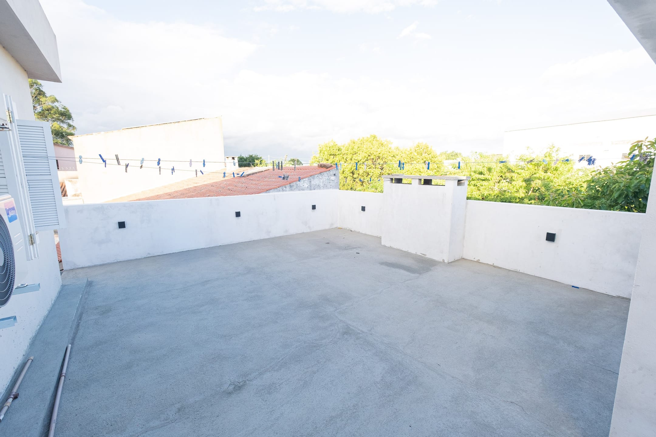 Casa à venda nas Três Vendas, Pelotas -  192 m², 3 quartos (sendo 1 suíte), móveis planejados, ampla área 
gourmet e com placas solares. - 24