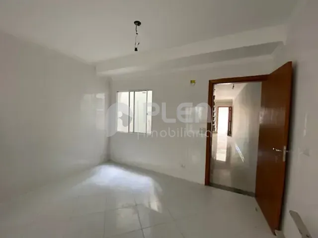 Sobrado 3 quartos e 4 banheiros, à venda, no bairro Vila Romero em São Paulo