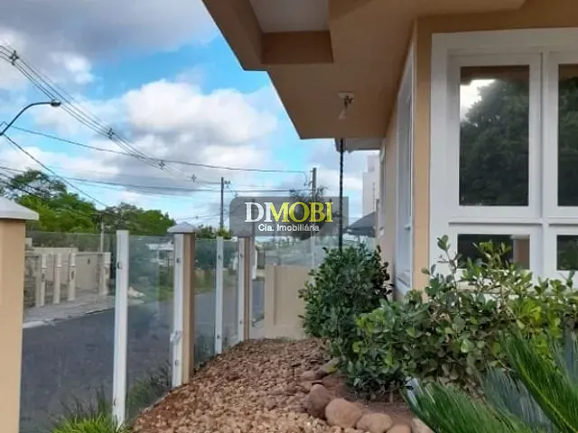 Sobrado com 98m² 3 quartos e 2 banheiros, à venda, no bairro Oriçó em Gravataí