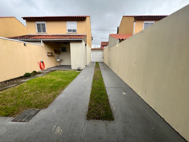 Sobrado com 126m² 2 quartos e 2 banheiros, à venda, no bairro Fragata em Pelotas
