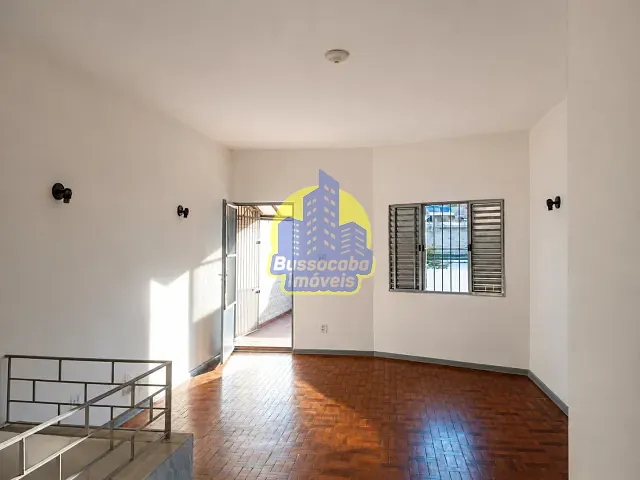 Sobrado 3 quartos e 2 banheiros, para alugar, no bairro Pestana em Osasco