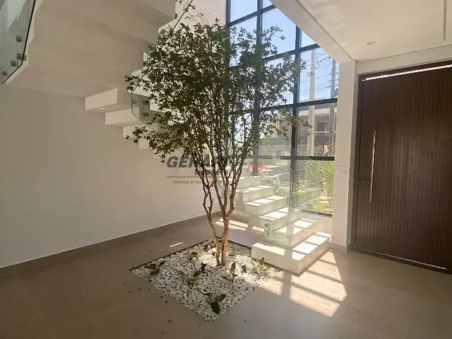 Sobrado com 300m² 3 quartos e 5 banheiros, à venda, no bairro Jardins Di Roma em Indaiatuba