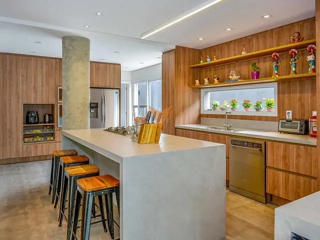 Sobrado com 850m² 3 quartos e 6 banheiros, à venda, no bairro Chácara São Carlos em Cotia