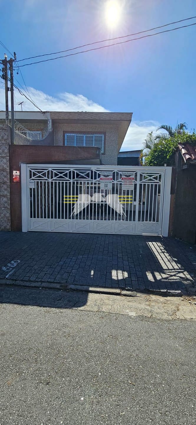 Sobrado à venda e aluguel com 3 quartos, 210m² - Foto 43