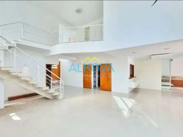 Sobrado com 450m² 4 quartos e 6 banheiros, à venda ou para alugar, no bairro Jardim Esplanada do Sol em São José dos Campos