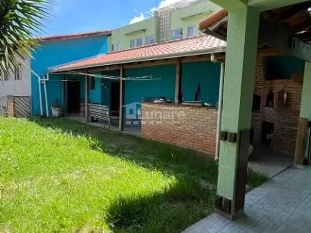 Sobrado com 440m² 3 quartos e 3 banheiros, à venda, no bairro Mogi Moderno em Mogi das Cruzes