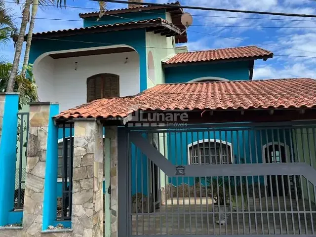 Sobrado com 440m² 3 quartos e 3 banheiros, à venda, no bairro Mogi Moderno em Mogi das Cruzes