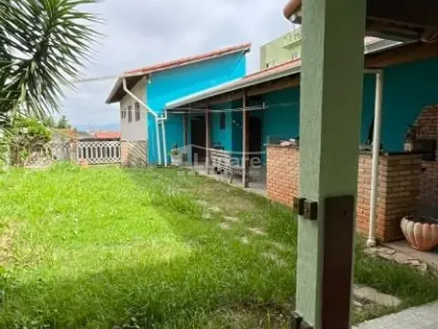 Sobrado com 440m² 3 quartos e 3 banheiros, à venda, no bairro Mogi Moderno em Mogi das Cruzes