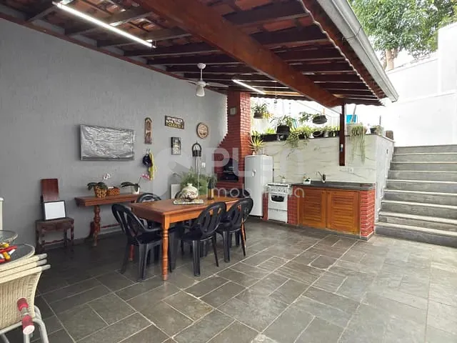 Sobrado 4 quartos e 3 banheiros, à venda, no bairro Vila Mazzei em São Paulo