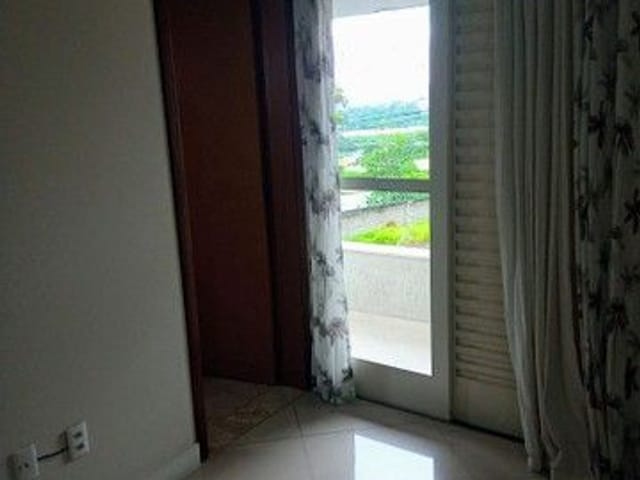 Foto do Sobrado - Sobrado com 3 dormitórios à venda, 190 m² por R$ 681.000,00 - Jardim Rodolfo - São José dos Campos/SP | RUSSI IMÓVEIS