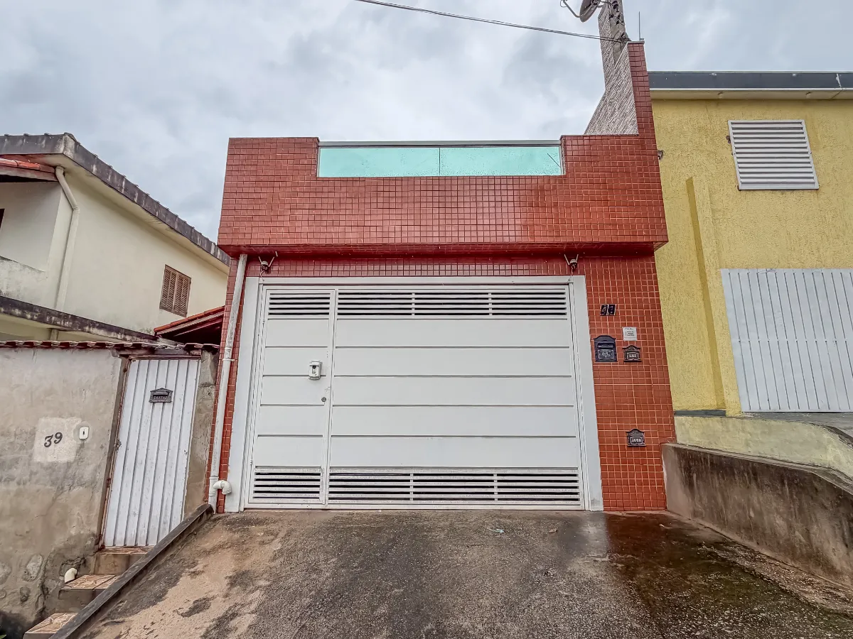 Sobrado para venda em Vila Fanton-Perus com 3 quartos, 174m²