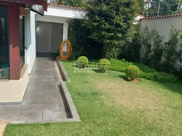 Sobrado com 634m² 4 quartos e 3 banheiros, à venda, no bairro Vila Oliveira em Mogi das Cruzes