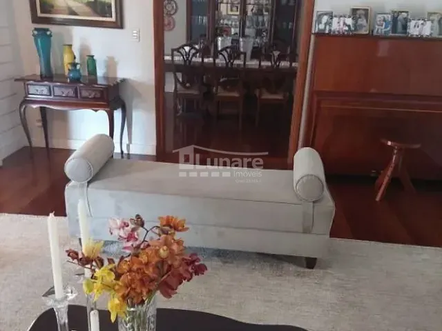 Sobrado com 634m² 4 quartos e 3 banheiros, à venda, no bairro Vila Oliveira em Mogi das Cruzes