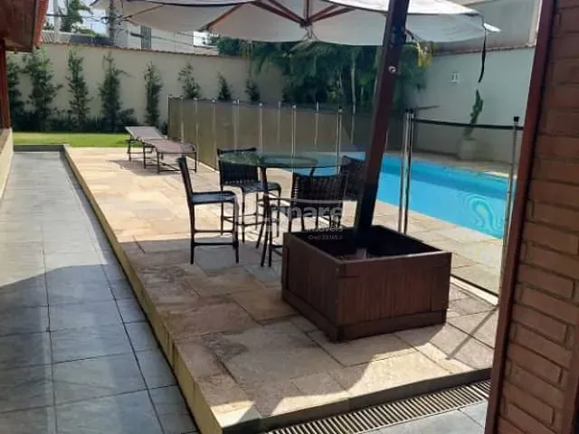 Sobrado com 634m² 4 quartos e 3 banheiros, à venda, no bairro Vila Oliveira em Mogi das Cruzes