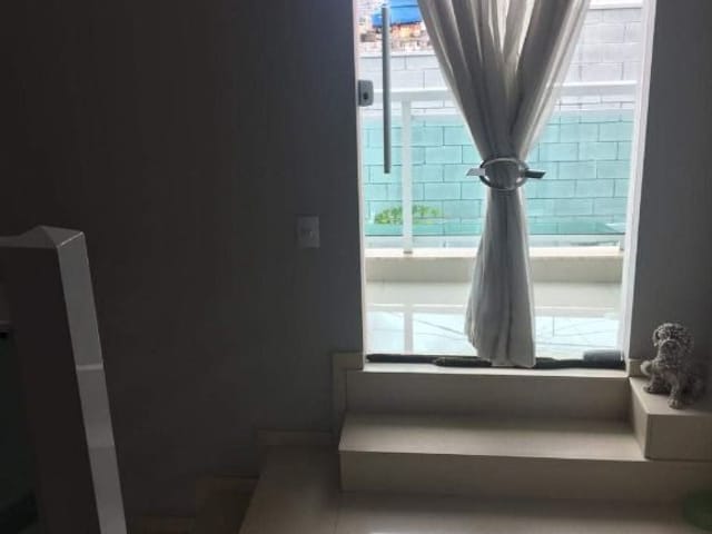 Sobrado com 250m² 3 quartos e 4 banheiros, à venda, no bairro Jardim Nayara em Embu das Artes
