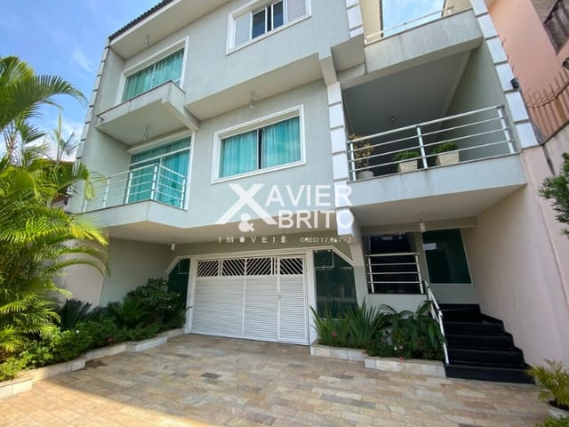 Foto do Sobrado - Sobrado à venda 3 Quartos, 3 Suites, 7 Vagas, 300M², Jardim Brasilia (Zona Leste), Permuta | Imobiliária Xavier e Brito