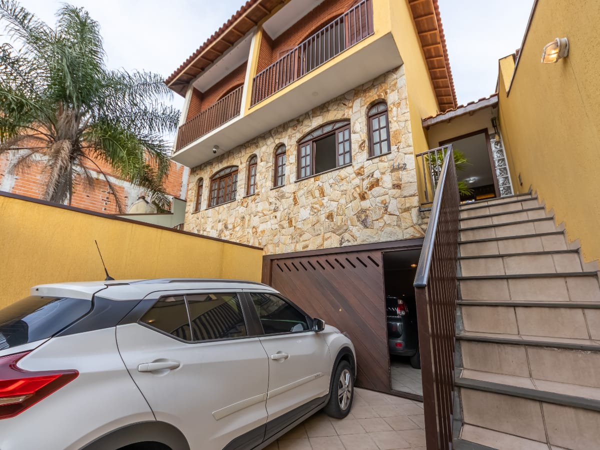 Foto do Sobrado-Sobrado para venda em Vila Comercial com 3 quartos, sendo 1 suíte, 156m²