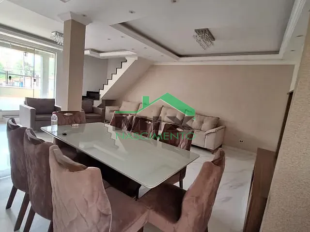 Sobrado com 125m² 3 quartos e 1 banheiro, para alugar, no bairro Taboão em São Bernardo do Campo