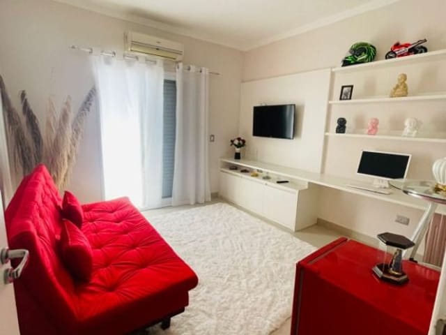 Foto do Sobrado - Sobrado com 4 dormitórios à venda, 248 m² por R$ 695.000,00 - Jardim Uirá - São José dos Campos/SP | INDEPENDENCE NEGOCIOS IMOBILIARIOS LTDA