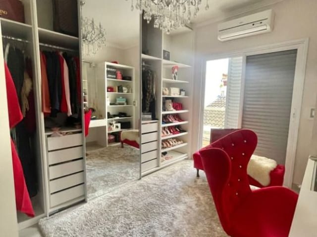 Foto do Sobrado - Sobrado com 4 dormitórios à venda, 248 m² por R$ 695.000,00 - Jardim Uirá - São José dos Campos/SP | INDEPENDENCE NEGOCIOS IMOBILIARIOS LTDA