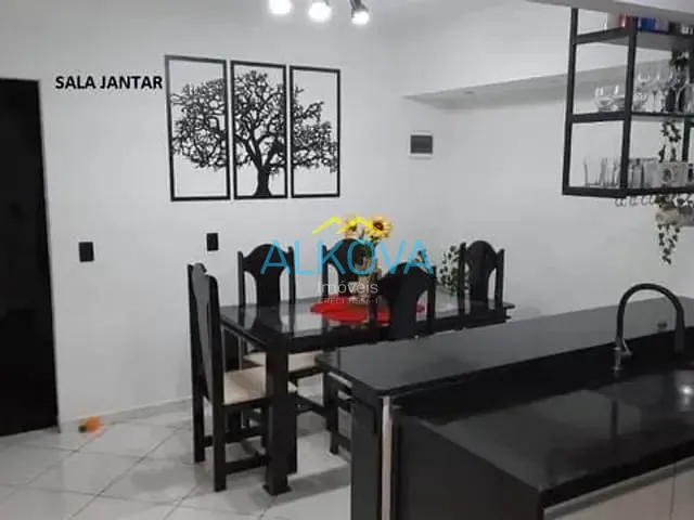 Sobrado com 120m² 3 quartos e 2 banheiros, à venda, no bairro Recanto Caeté em São José dos Campos