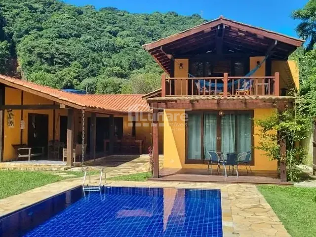 Sobrado com 1500m² 4 quartos e 6 banheiros, à venda, no bairro Praia de Camburí em São Sebastião