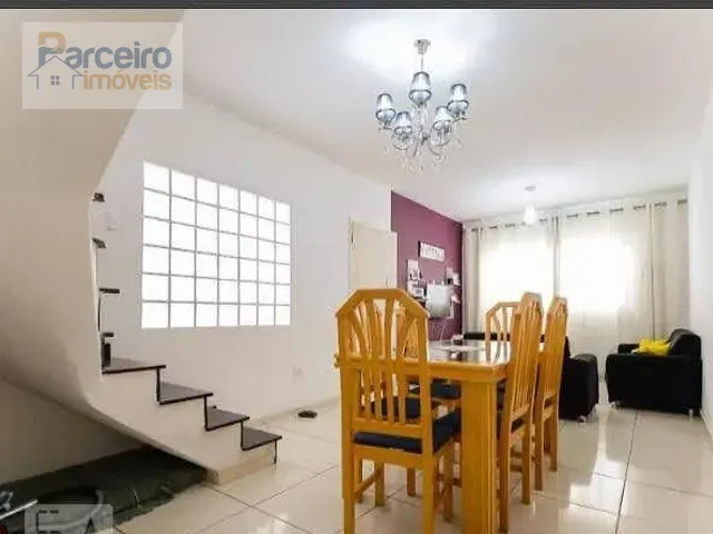 Sobrado com 160m² 4 quartos e 4 banheiros, à venda, no bairro Chácara Santo Antônio (Zona Leste) em São Paulo