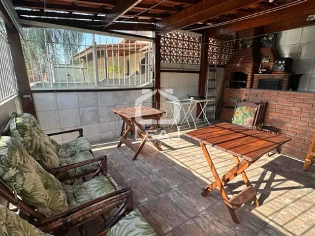 Sobrado com 239m² 3 quartos e 3 banheiros, à venda, no bairro Vila do Castelo em São Paulo