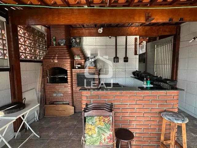 Sobrado com 239m² 3 quartos e 3 banheiros, à venda, no bairro Vila do Castelo em São Paulo