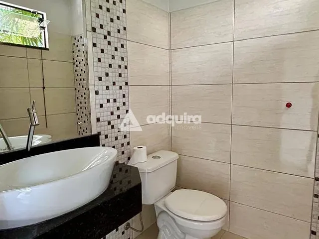 Sobrado 4 quartos e 3 banheiros, à venda, no bairro Boa Vista em Ponta Grossa