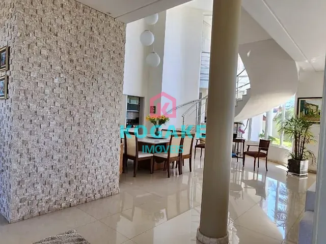 Sobrado com 700m² 4 quartos e 7 banheiros, à venda, no bairro Urbanova em São José dos Campos