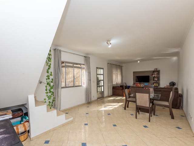 Foto do Sobrado - Sobrado para venda em Jaraguá - Jd Cidade D'Abril com 2 quartos, 173m² | Lares e Andares Imóveis