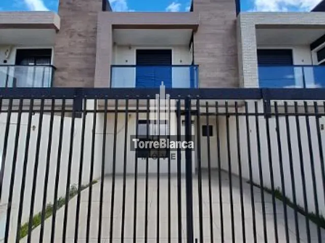 Sobrado com 97m² 3 quartos e 3 banheiros, à venda, no bairro Chapada em Ponta Grossa