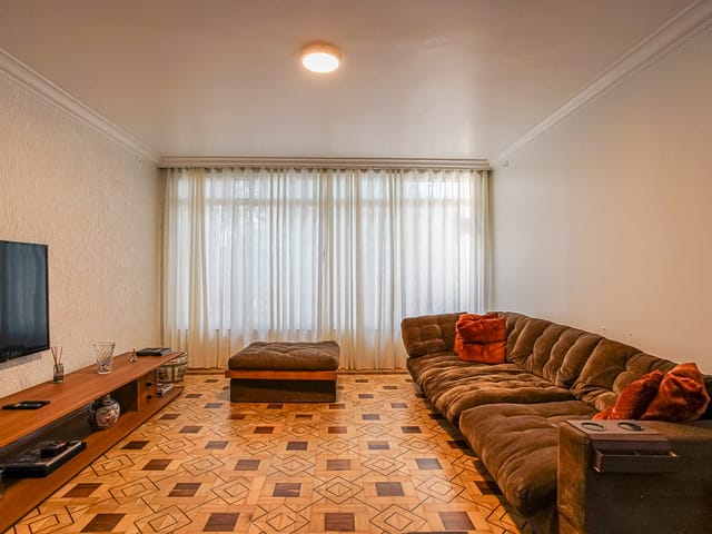 Sobrado com 222m² 3 quartos e 4 banheiros, à venda, no bairro Vila Romana em São Paulo