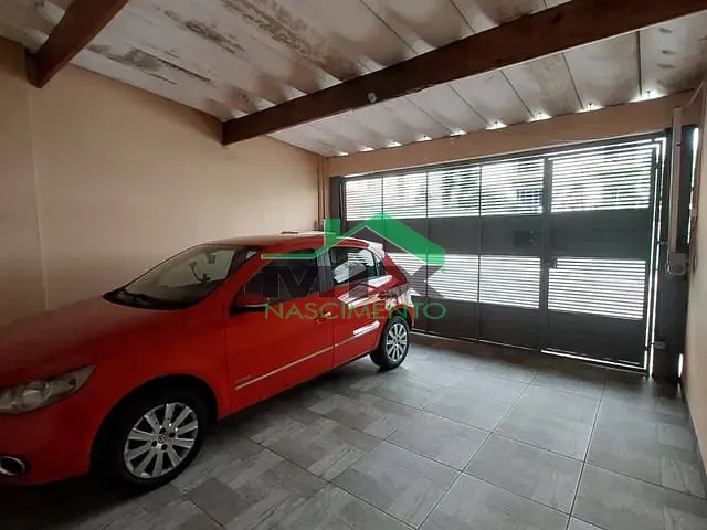 Sobrado com 250m² 3 quartos e 3 banheiros, à venda, no bairro Taboão em São Bernardo do Campo