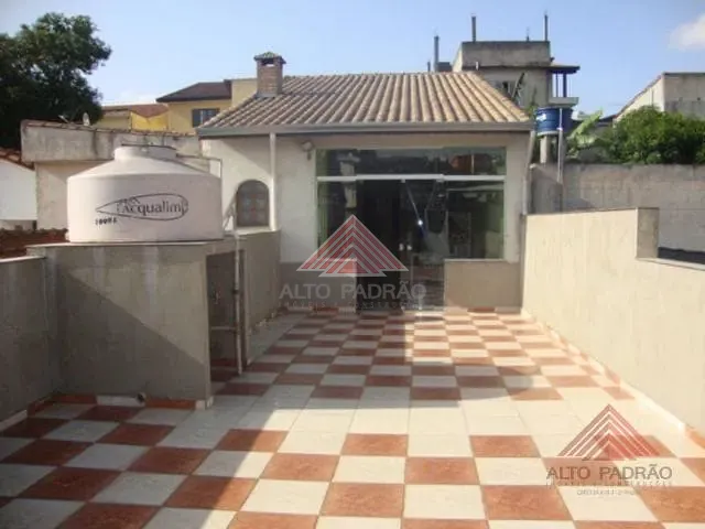 Sobrado com 150m² 3 quartos e 2 banheiros, à venda, no bairro Parque São Vicente em Mauá